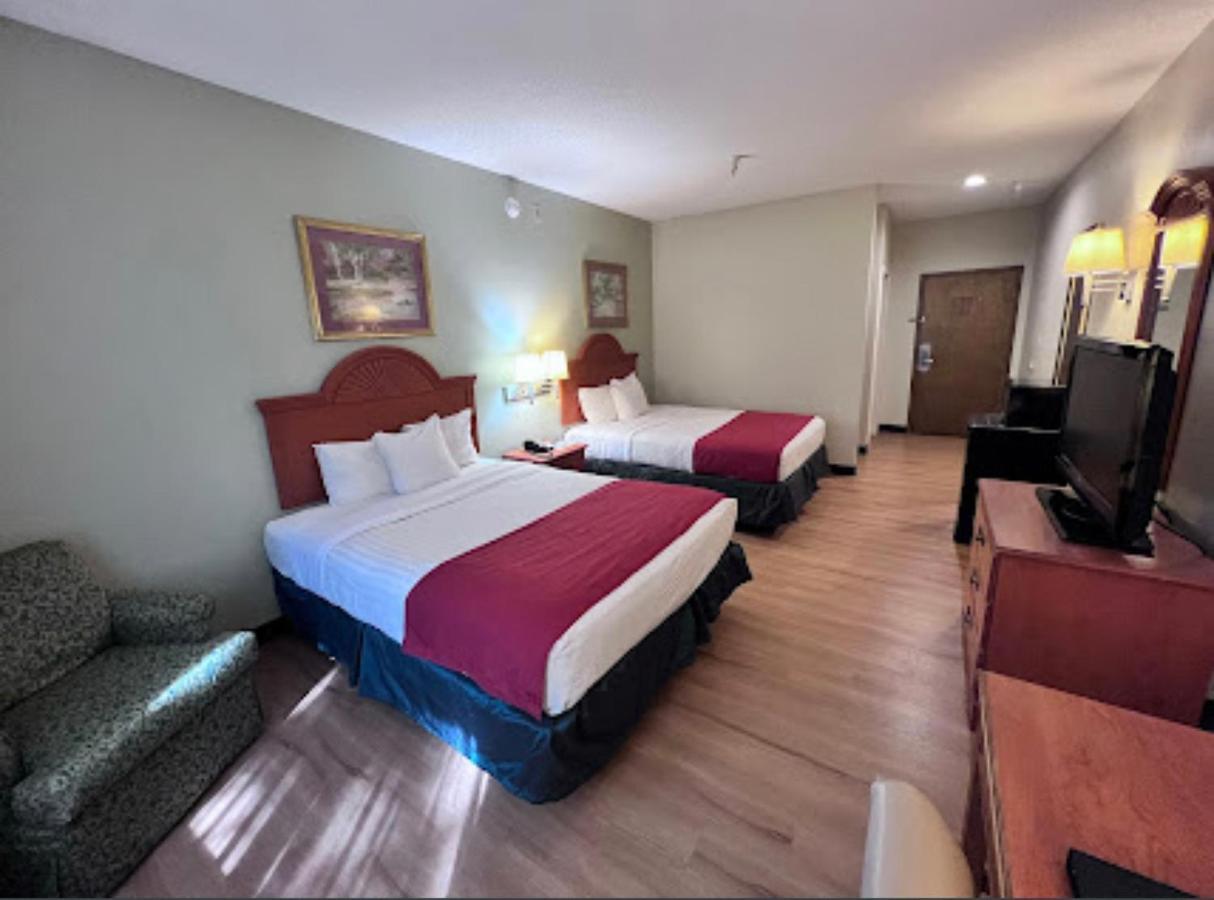 Americas Best Value Inn Wiggins Eksteriør bilde